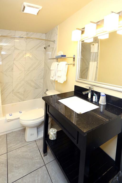 וירג'יניה ביץ' Blue Marlin Motel חדר תמונה